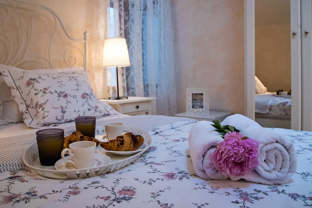 Inn By The River Omiš Екстериор снимка