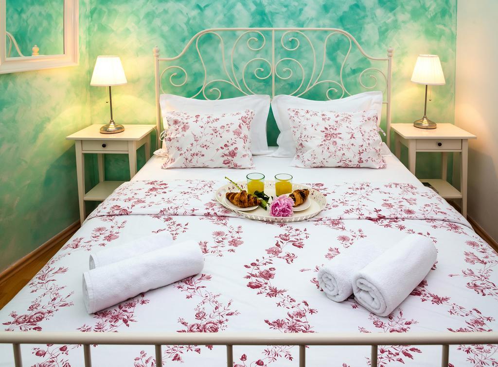 Inn By The River Omiš Екстериор снимка