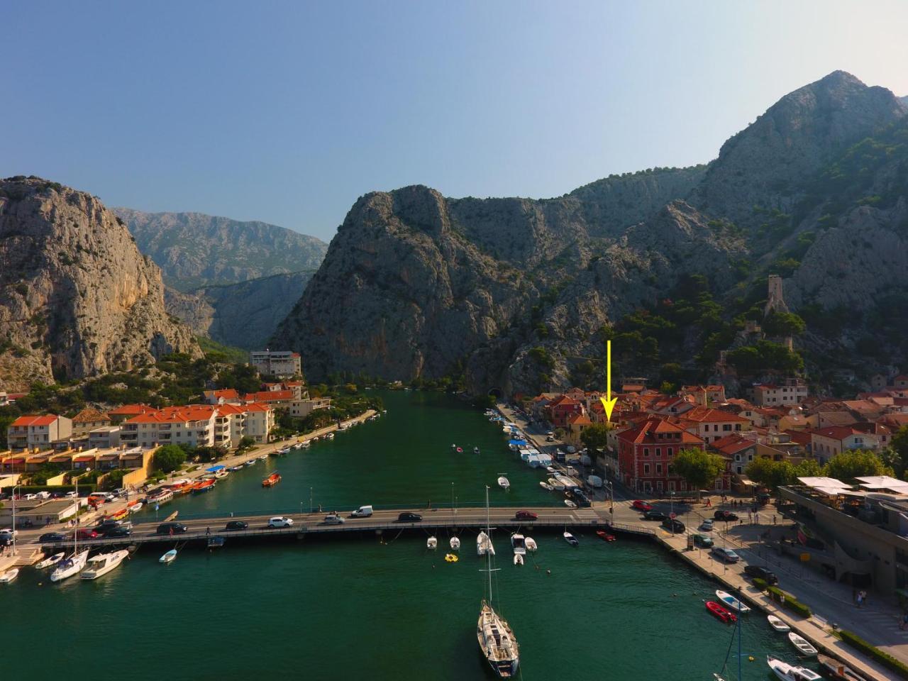 Inn By The River Omiš Екстериор снимка